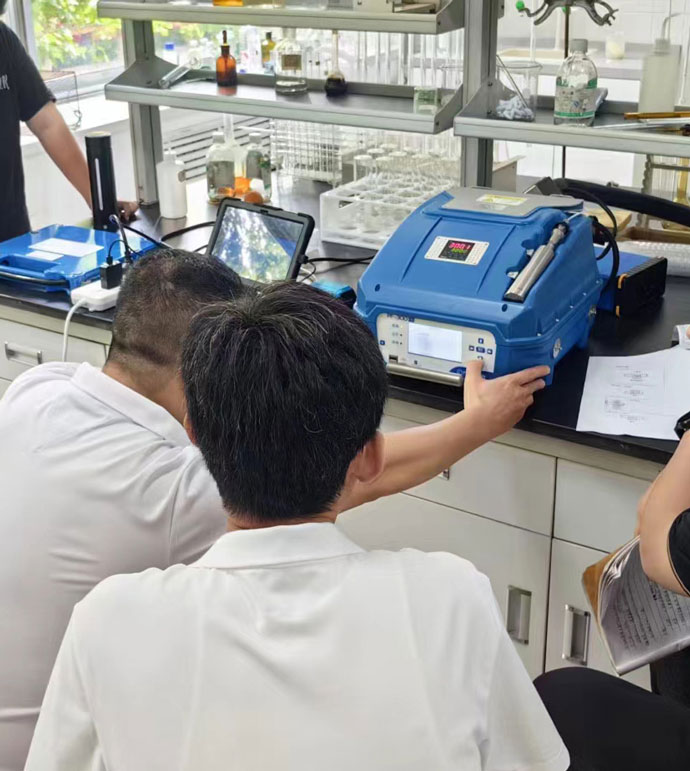 PF-300便攜式非甲烷總烴測試儀交付驗收